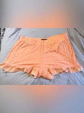 Torrid | NWT Peach Bloom Floral Smocked Ruffle Shorts | Size 3X